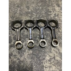 Ford Custom 2.0 Piston Kolu